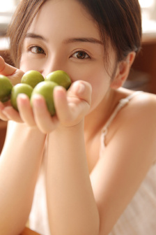 公翁挺進蘇玥的小泬視頻