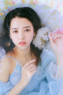 日本一道經一區二區黃色視頻