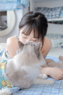 電影《獻身》李麗珍