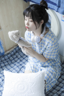 穿入海棠的溫柔男配小說