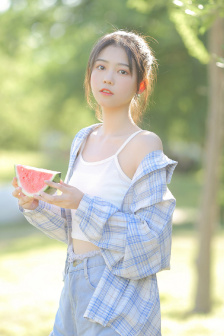 女生的小熊圖片