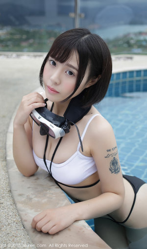 滿城盡帶黃金甲