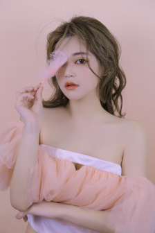 《帳篷里的秘密》免費