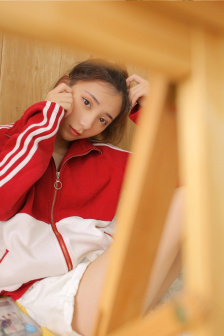 車子一晃一晃就C進肉里了