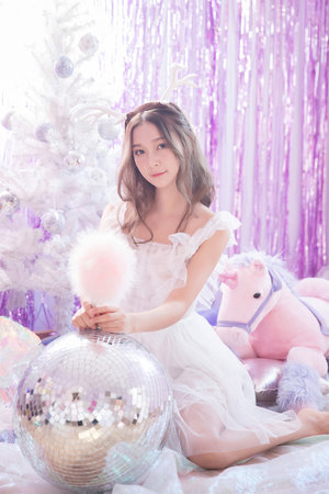 雙胞胎姐妹輪流承歡的小說