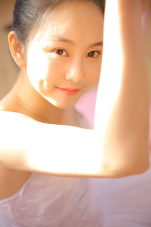 美女被五花大綁