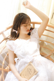 精品熱99在線播放