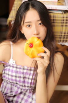 《老公在洗澡我被公干》