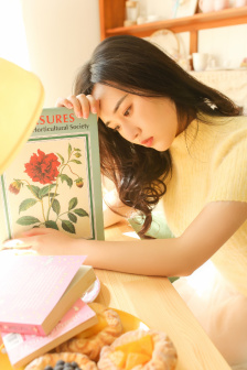 少兒不宜野花十三香歌詞