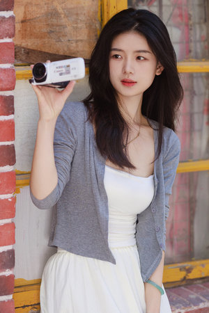 16女學生小嫩嫩BB