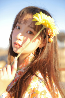 美女請別影響我學習