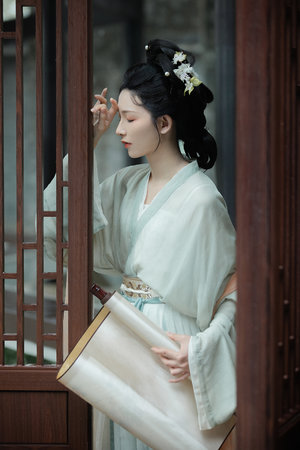 停電干班花趙柔最新章節更新時間