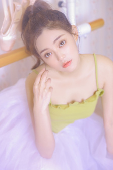 被室友男朋友認錯BY墨庭深小說