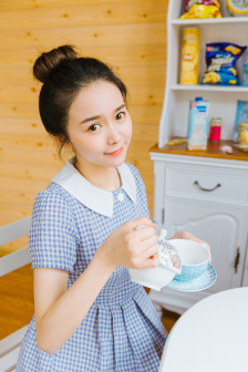 雙性嬌喘渾圓奶水H男男