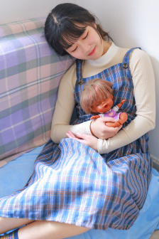 挺進親女小蕾的嫩苞視頻