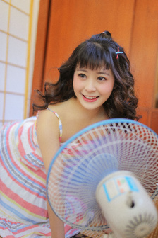 電影《財閥陰謀》免費播放