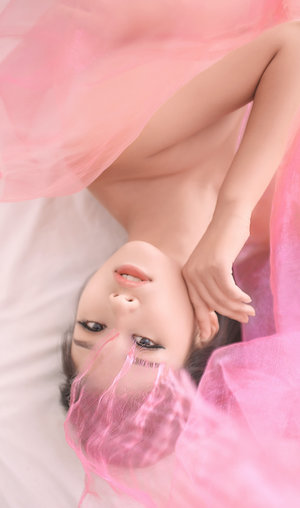 小蜜桃4美國農場的女兒