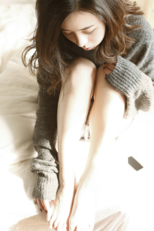 舌吻哼哼唧唧原聲不帶歌嗶哩嗶哩