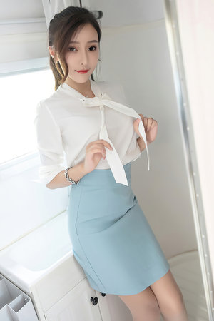 嬌軟美人在末世文求生