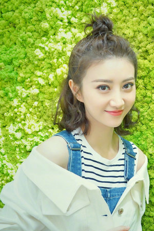 少女與狗2免費高清觀看