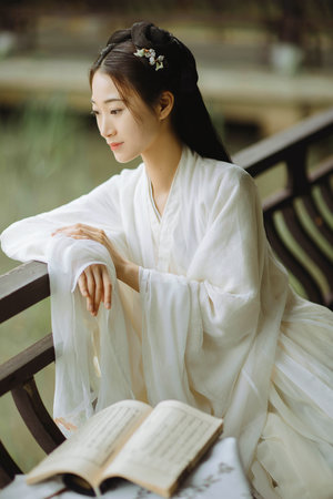 《奇怪的美發沙龍》的完整演員表