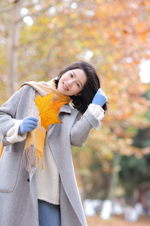 小時候發現外公壓媽媽身上