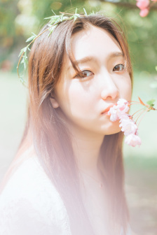 快穿之趁虛而入(1V1)作者:寒字