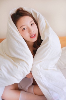 賀朝吃醋在謝俞里面塞跳