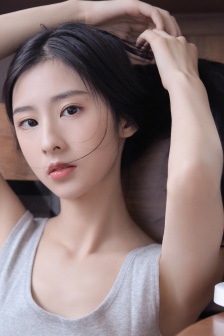 男生愛吃初中女孩子的jiojio一區二區