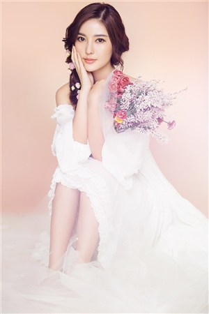 按摩房的女大學生在線觀看