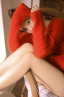 五十路○の豊満な肉體