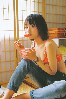 瑜伽緊身褲中間縫隙