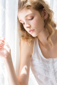 青青河邊草中文字幕電視劇