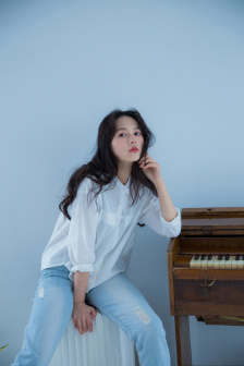 一邊摸一邊抽搐一進一出視頻